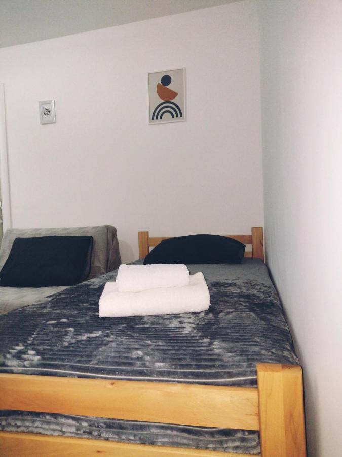 Apartmani Domo Sd 斯梅代雷沃 外观 照片