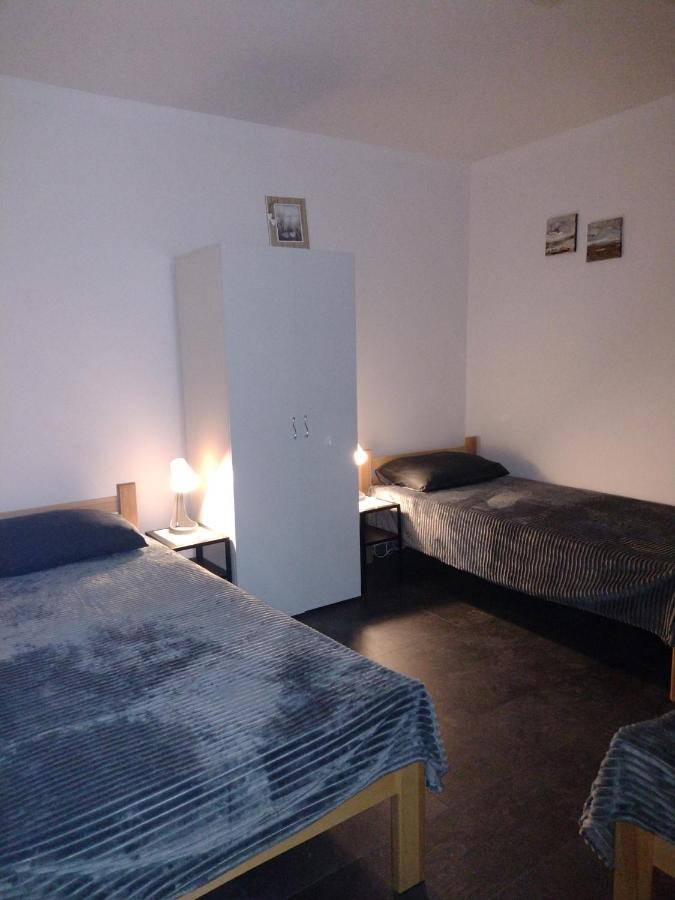 Apartmani Domo Sd 斯梅代雷沃 外观 照片